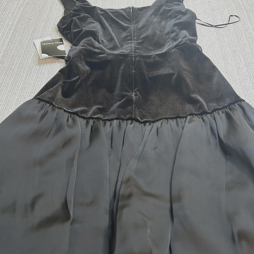 Maison Tara Fit & Flare Dress Womens 10 Black New Velvet Satin Belted 92658MK